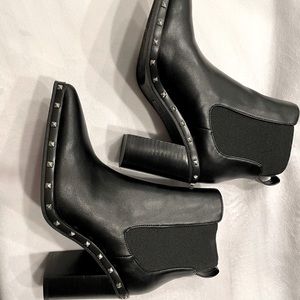 Charles by Charles David boots